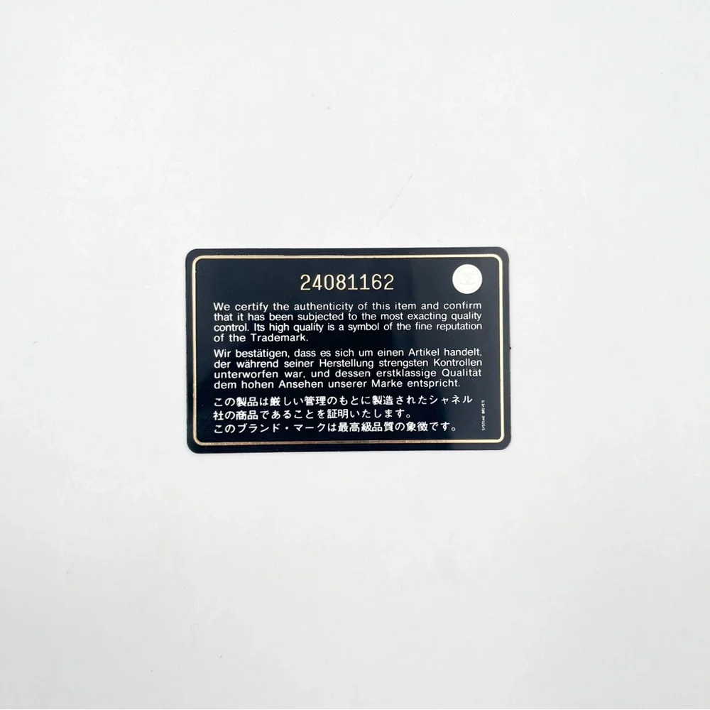CHANEL Boy CHANEL Medium Flap Bag Black Quilted Lambskin - Picture 16 of 16